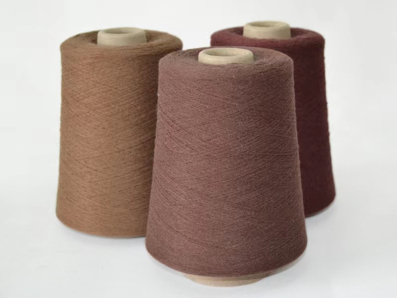 Acrylic spun yarn