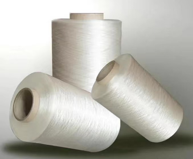 Low temperature dyeable polyester